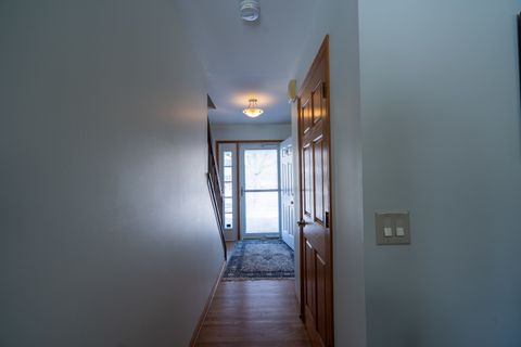 Tiny photo for 5875 Constitution Avenue, Gurnee, IL 60031 (MLS # 12554027)