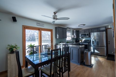 Tiny photo for 5875 Constitution Avenue, Gurnee, IL 60031 (MLS # 12554027)