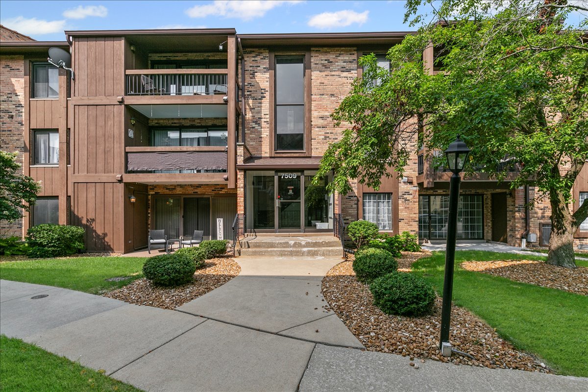 7509 W 175 Street 232
