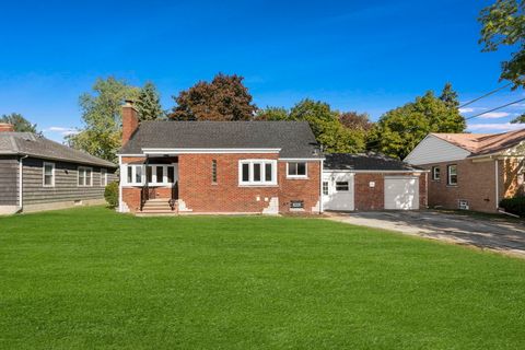 Photo of 3540 Bernice Road, Lansing, IL 60438 (MLS # 12502912) Photo of 3540 Bernice Road, Lansing, IL 60438 (MLS # 12502912)