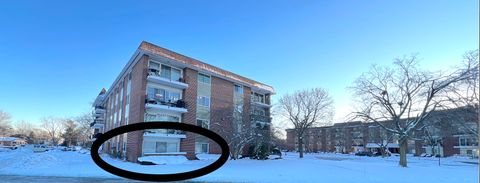 Tiny photo for 1025 S Fernandez Avenue #1D, Arlington Heights, IL 60005 (MLS # 12526927)