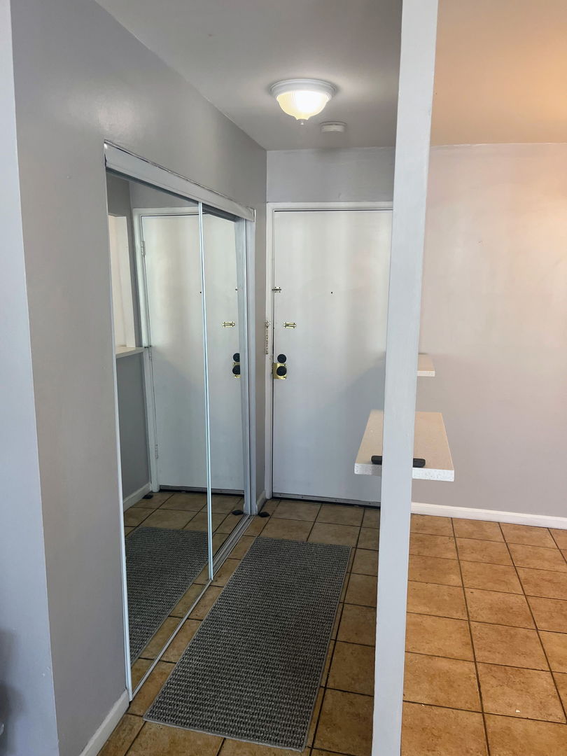 1227 S Harlem Avenue 301