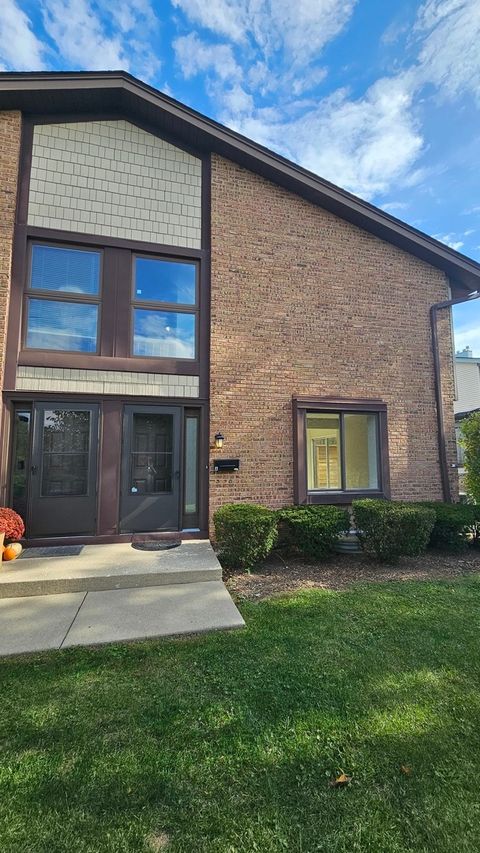 Photo of 8234 PORTSMOUTH Drive #A, Darien, IL 60561 (MLS # 12504065) Photo of 8234 PORTSMOUTH Drive #A, Darien, IL 60561 (MLS # 12504065)