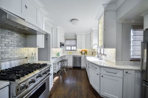 Tiny photo for 459 Hill Avenue, Glen Ellyn, IL 60137 (MLS # 12542974)