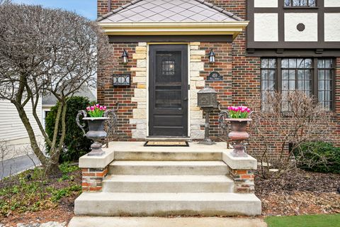 Tiny photo for 459 Hill Avenue, Glen Ellyn, IL 60137 (MLS # 12542974)