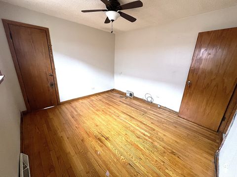 Tiny photo for 3939 W 84th Place, Chicago, IL 60652 (MLS # 12636317)