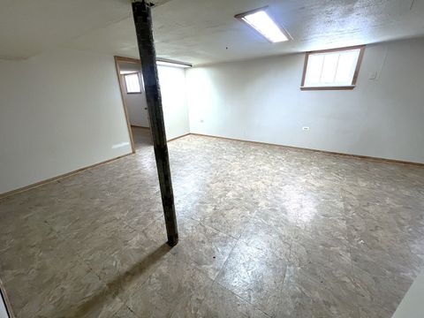 Tiny photo for 3939 W 84th Place, Chicago, IL 60652 (MLS # 12636317)