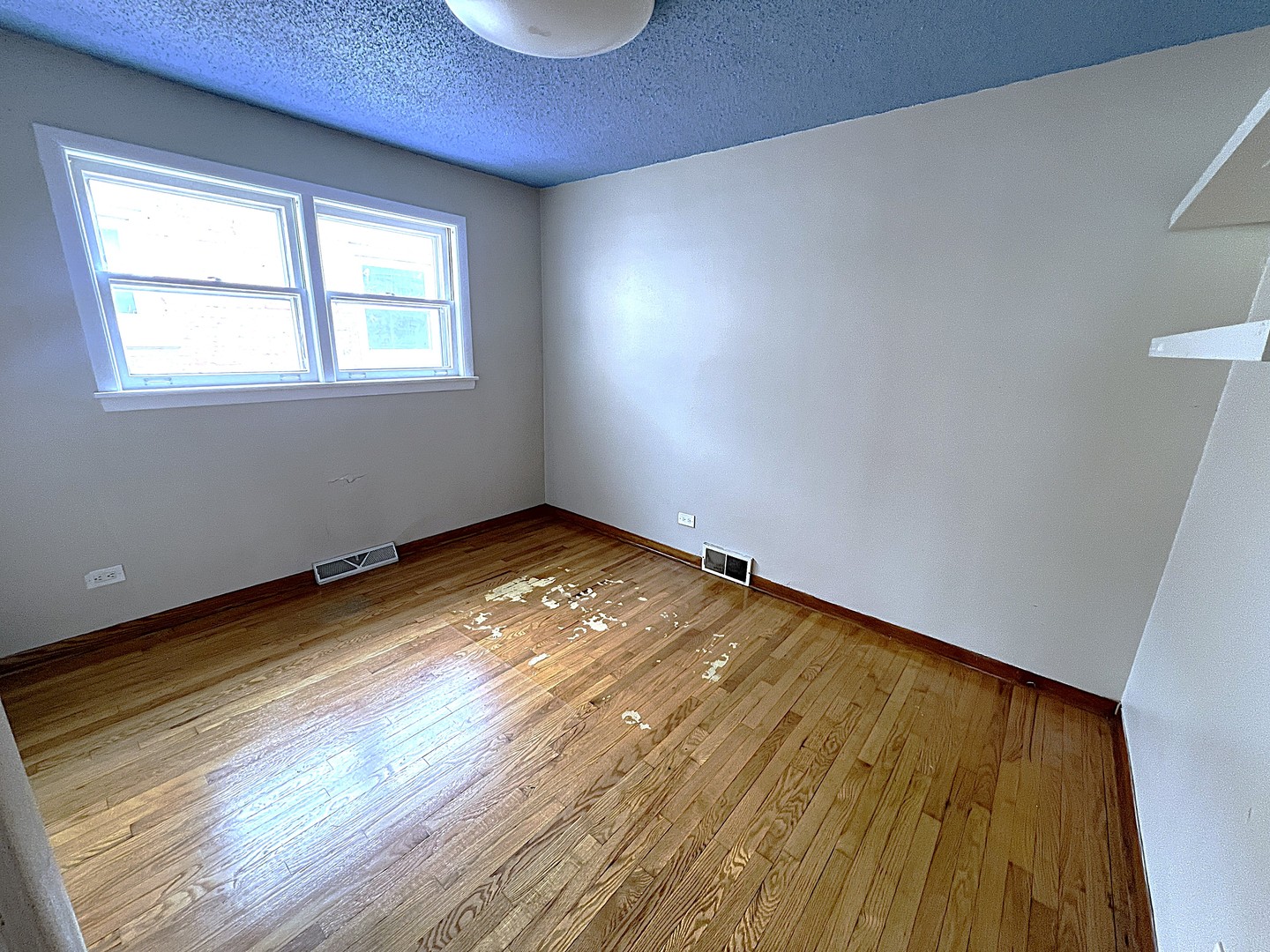 3939 W 84th Place