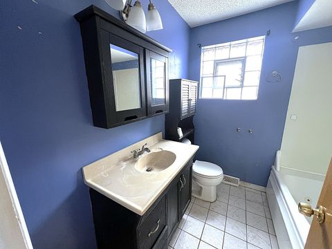 Tiny photo for 3939 W 84th Place, Chicago, IL 60652 (MLS # 12636317)