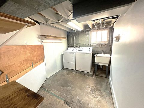 Tiny photo for 3939 W 84th Place, Chicago, IL 60652 (MLS # 12636317)