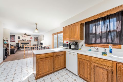 Tiny photo for 514 Judith Court, Winthrop Harbor, IL 60096 (MLS # 12586640)