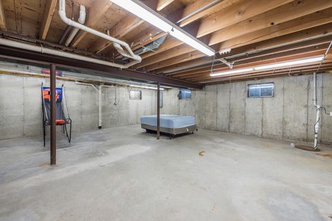 Tiny photo for 514 Judith Court, Winthrop Harbor, IL 60096 (MLS # 12586640)