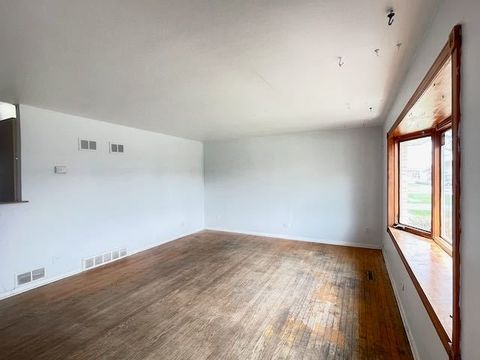 Tiny photo for 8574 W 73rd Place, Justice, IL 60458 (MLS # 12613753)