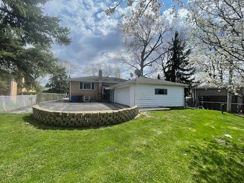 Tiny photo for 8574 W 73rd Place, Justice, IL 60458 (MLS # 12613753)