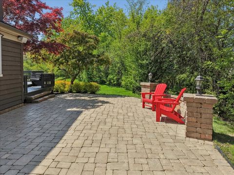 Tiny photo for 4 Exmoor Lane, Lincolnshire, IL 60069 (MLS # 12642182)