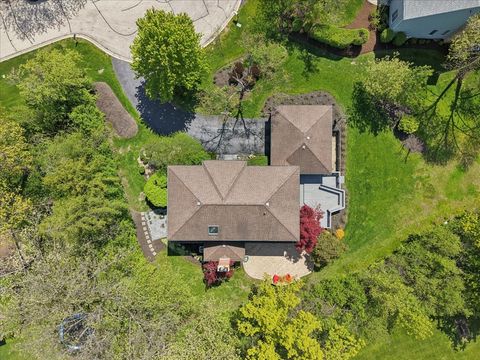 Tiny photo for 4 Exmoor Lane, Lincolnshire, IL 60069 (MLS # 12642182)