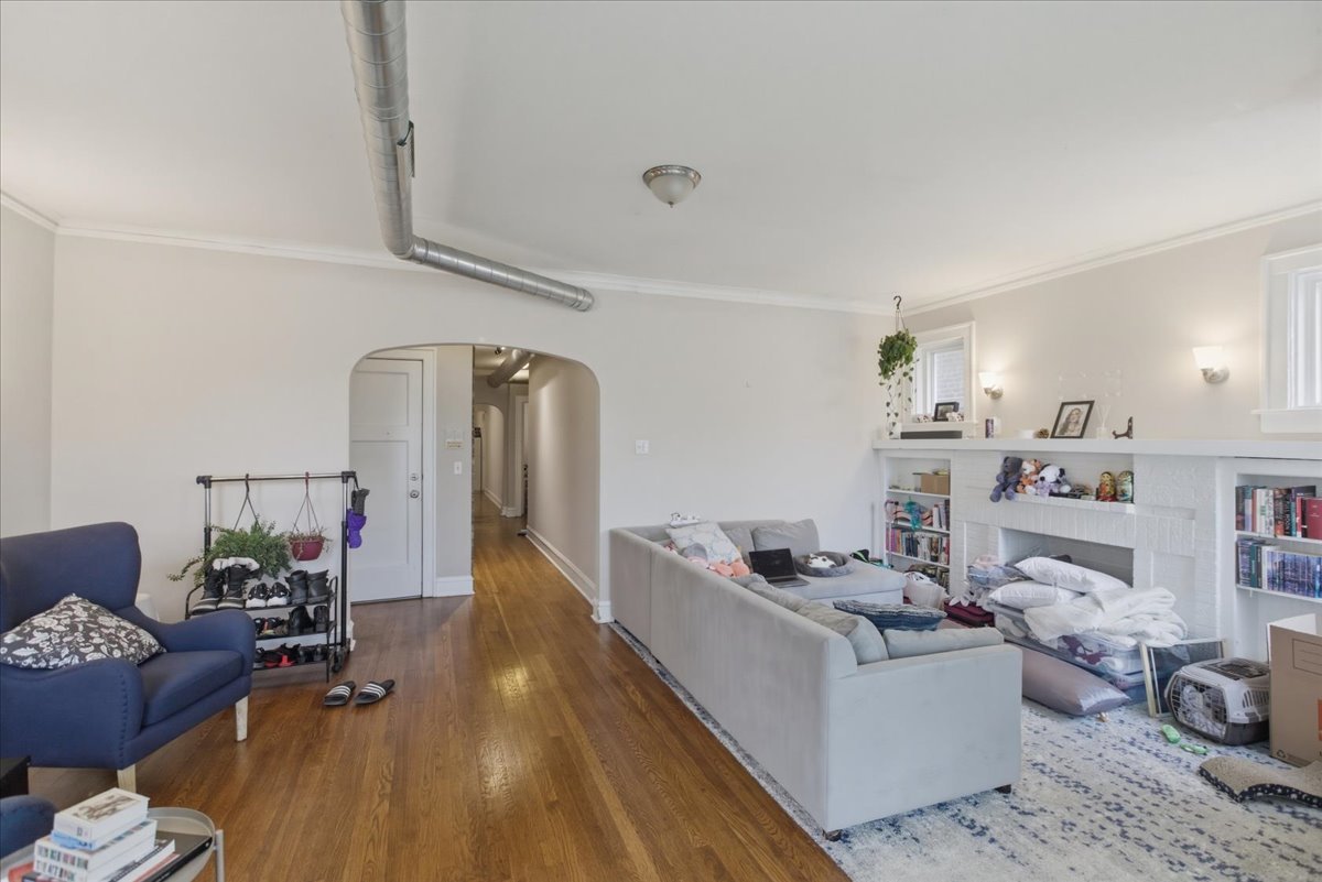 1042 N Kedzie Avenue 1