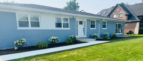 Photo of 860 S 10th Avenue, La Grange, IL 60525 (MLS # 12624782)