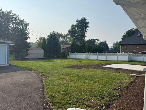 Tiny photo for 860 S 10th Avenue, La Grange, IL 60525 (MLS # 12624782)