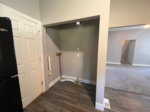 Tiny photo for 1501 W 6th Street, Davenport, IA 52802 (MLS # 12567951)