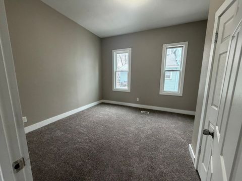 Tiny photo for 1501 W 6th Street, Davenport, IA 52802 (MLS # 12567951)