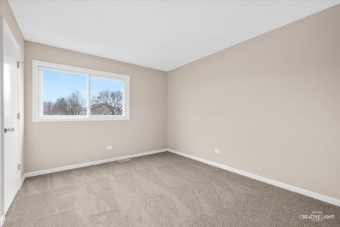 Tiny photo for 162 N Canyon Drive, Bolingbrook, IL 60490 (MLS # 12595172)