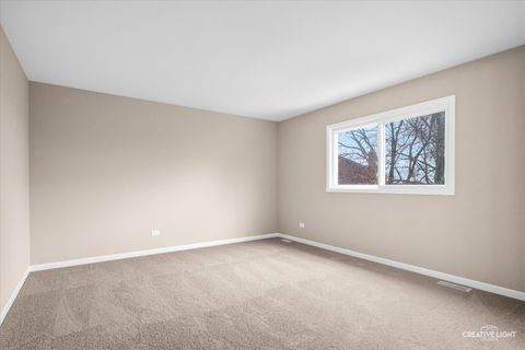 Tiny photo for 162 N Canyon Drive, Bolingbrook, IL 60490 (MLS # 12595172)