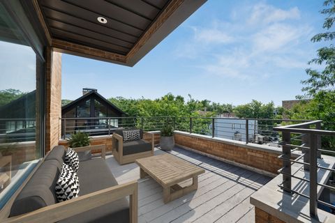 Tiny photo for 1850 W THOMAS Street, Chicago, IL 60622 (MLS # 12490614)