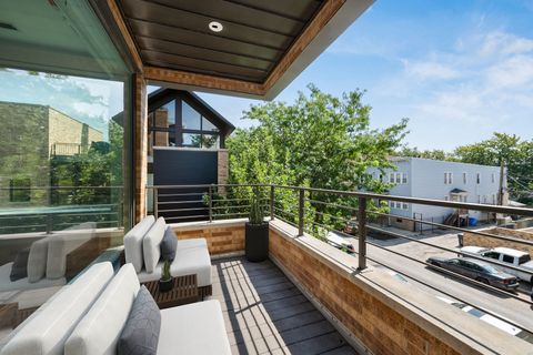Tiny photo for 1850 W THOMAS Street, Chicago, IL 60622 (MLS # 12490614)