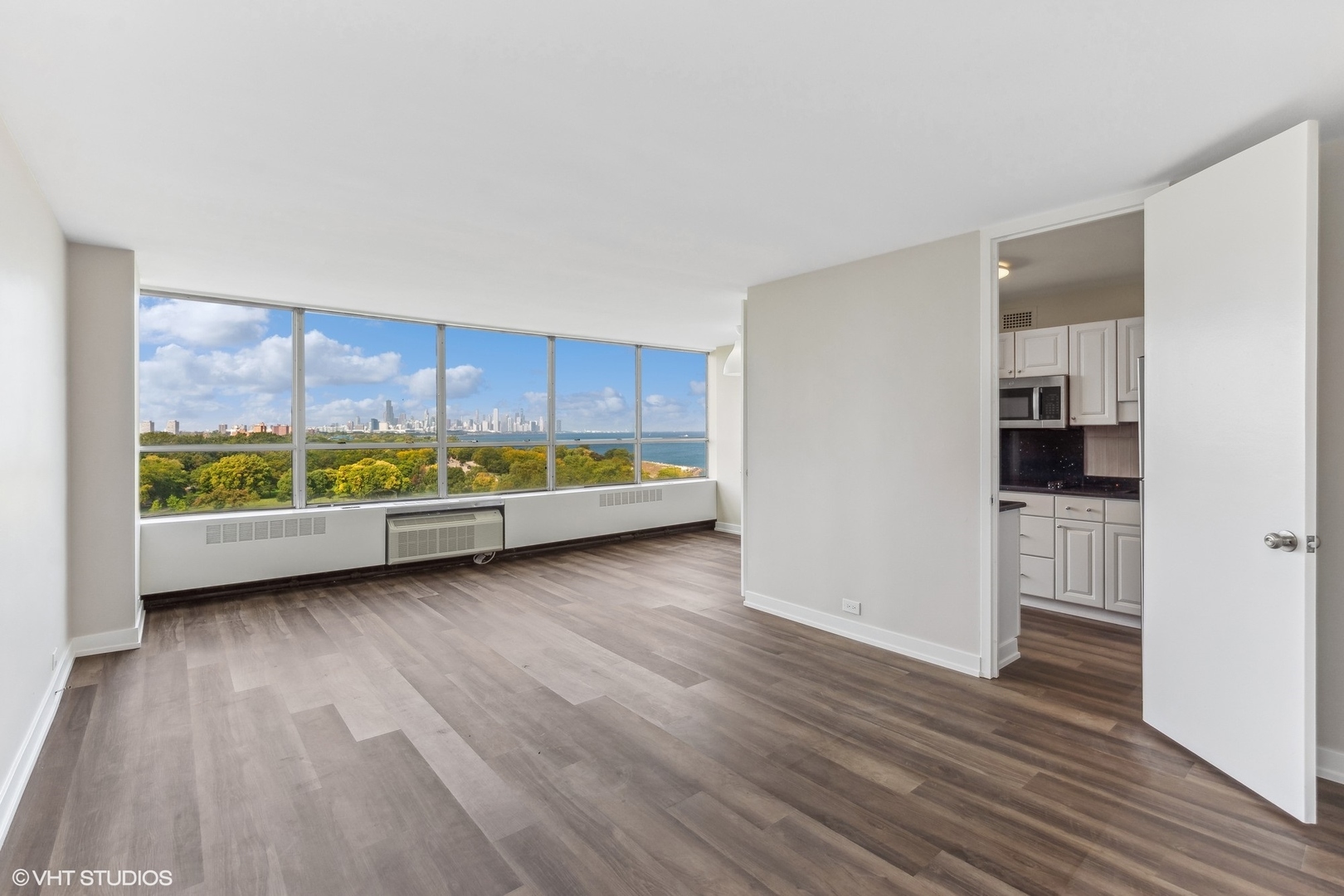 4800 S Chicago Beach Drive 1005N