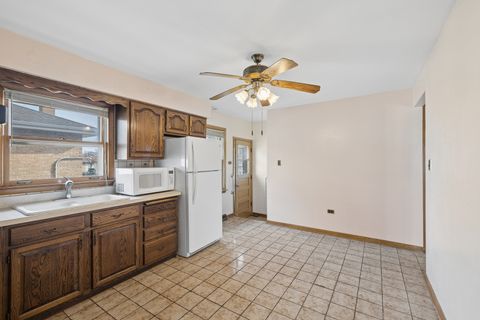 Tiny photo for 7737 Odell Avenue, Bridgeview, IL 60455 (MLS # 12616158)