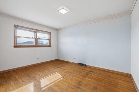 Tiny photo for 7737 Odell Avenue, Bridgeview, IL 60455 (MLS # 12616158)