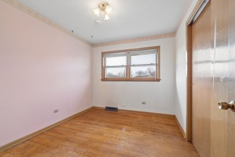 Tiny photo for 7737 Odell Avenue, Bridgeview, IL 60455 (MLS # 12616158)