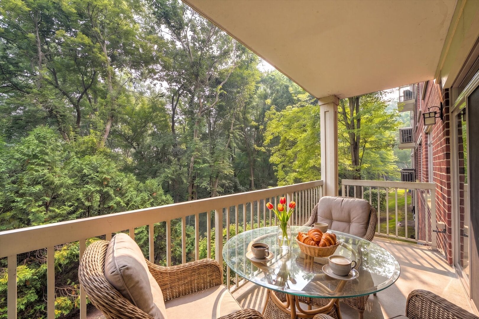 425 Benjamin Drive 207