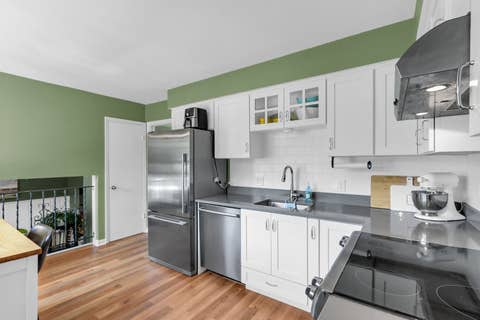 Tiny photo for 705 E Mchenry Street, Urbana, IL 61801 (MLS # 12707083)
