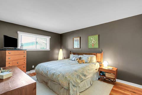 Tiny photo for 705 E Mchenry Street, Urbana, IL 61801 (MLS # 12707083)