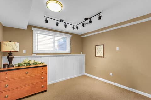Tiny photo for 705 E Mchenry Street, Urbana, IL 61801 (MLS # 12707083)