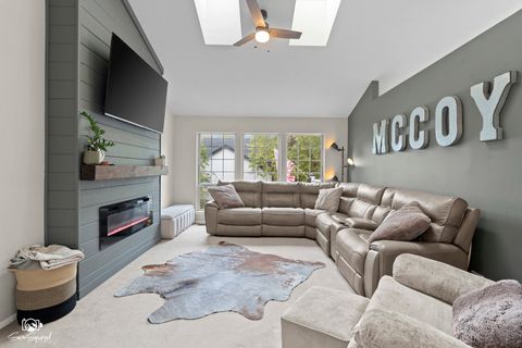 Tiny photo for 178 Wildberry Court, Aurora, IL 60504 (MLS # 12491629)