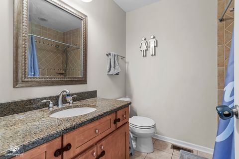 Tiny photo for 178 Wildberry Court, Aurora, IL 60504 (MLS # 12491629)