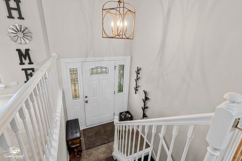 Tiny photo for 178 Wildberry Court, Aurora, IL 60504 (MLS # 12491629)