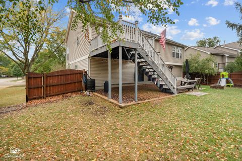Tiny photo for 178 Wildberry Court, Aurora, IL 60504 (MLS # 12491629)