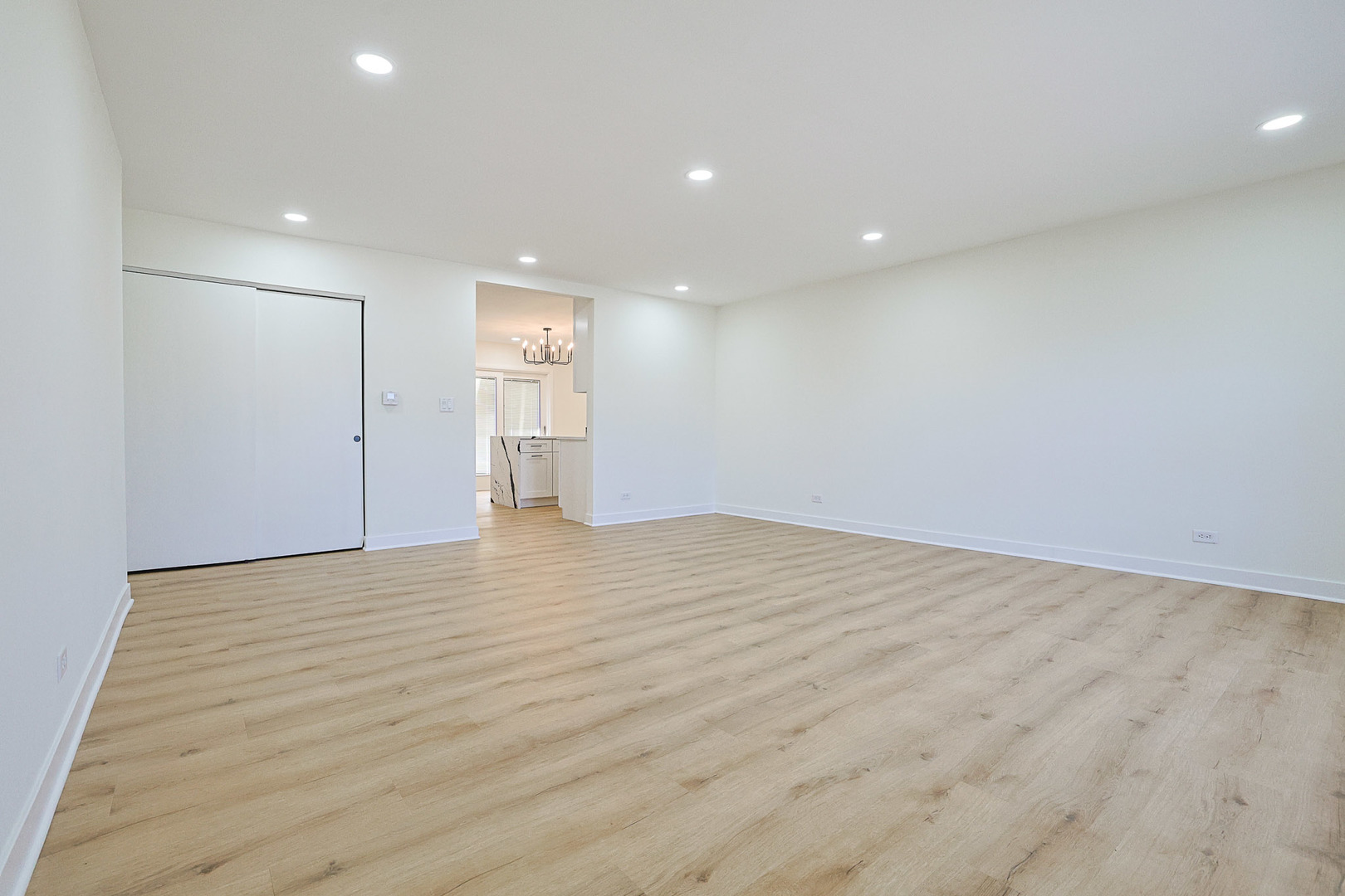 7784 Huntington Circle S