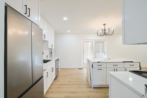 Tiny photo for 7784 Huntington Circle S, Hanover Park, IL 60133 (MLS # 12546368)