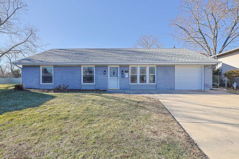 7784 Huntington Circle S Hanover Park IL 60133