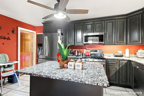 Tiny photo for 1513 12th Street, Waukegan, IL 60085 (MLS # 12715431)