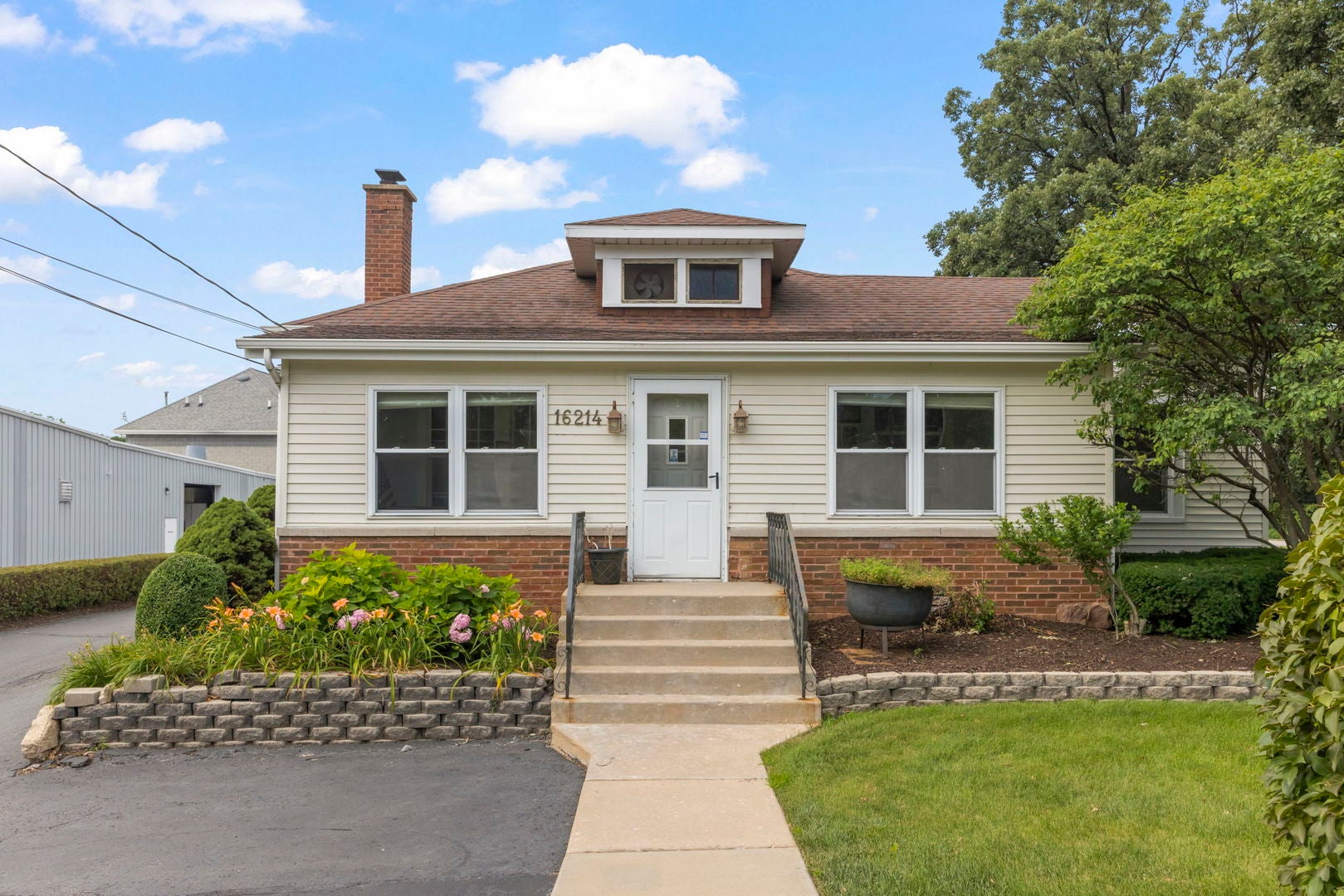 16214 S Lincoln Highway
