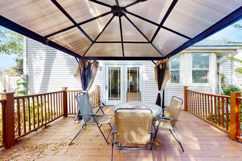 Tiny photo for 409 New York Lane, Elk Grove Village, IL 60007 (MLS # 12488655)