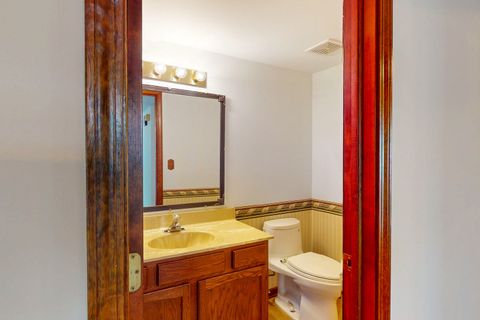 Tiny photo for 409 New York Lane, Elk Grove Village, IL 60007 (MLS # 12488655)