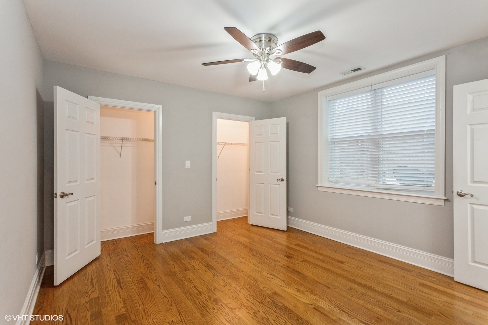 6427 N Albany Avenue 3