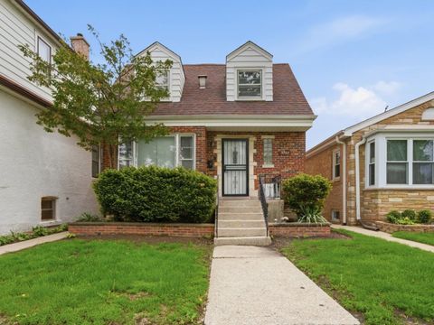 Photo of 3907 N Nottingham Avenue, Chicago, IL 60634 (MLS # 12644670)